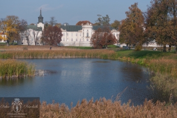 Pałac jesienią