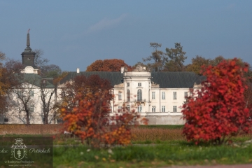 Pałac jesienią