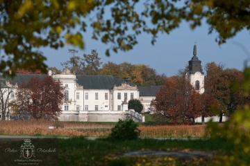 Pałac jesienią